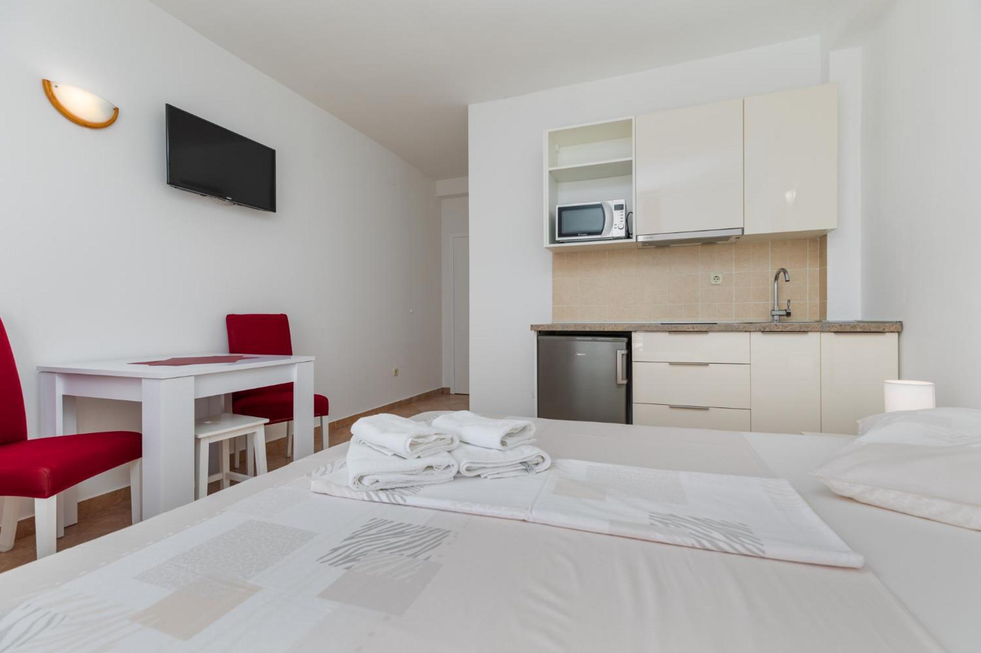 Sita Apartmani ロクヴァ・ロゴズニツァ 部屋 写真